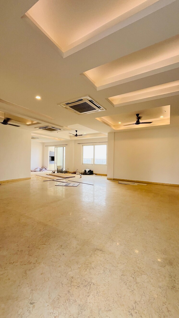 Room, mahagun-maple 5 Bedroom 4700 Sq.Ft. Penthouse In Sector 50 Noida 8926184