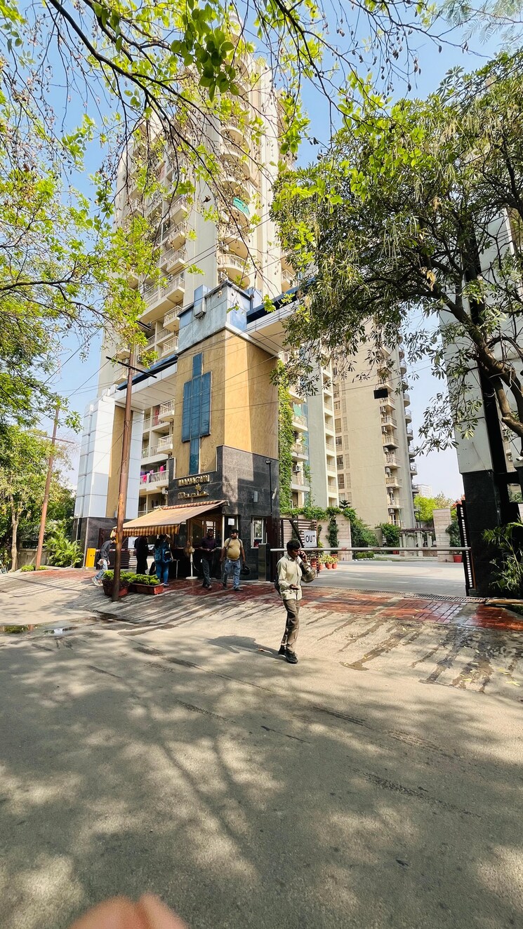 Exterior View, mahagun-maple 5 Bedroom 4700 Sq.Ft. Penthouse In Sector 50 Noida 8926184