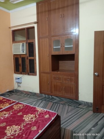 Bedroom in 2 BHK Builder Floor at Milestone 32nd Avenue, Sector 15 – for Rent