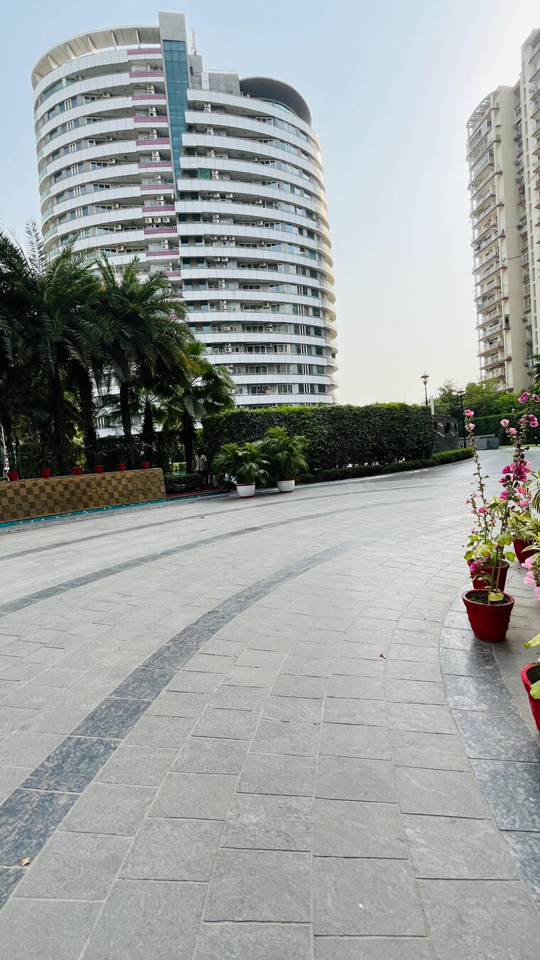 Exterior View, omaxe-twin-towers 3.5 Bedroom 2150 Sq.Ft. Apartment In Sector 50 Noida 8926228