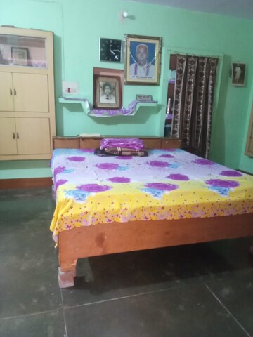 Bedroom in 6+ BHK Independent House at Tundla – for Sale
