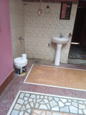 Bathroom in 6+ BHK Independent House at Tundla – for Sale