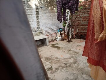 Balcony in 6+ BHK Independent House at Tundla – for Sale