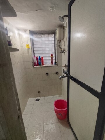 Bathroom in 1 BHK Apartment at Andheri West – for Rent