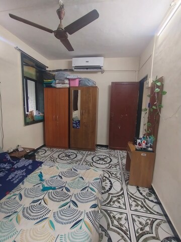 Bedroom in 1 BHK Apartment at Andheri West – for Rent