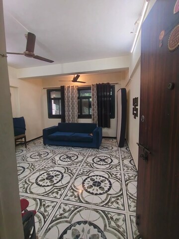 Living Room in 1 BHK Apartment at Andheri West – for Rent