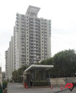 4 BHK + Servant Room 2750 Sq.Ft. Apartment in DLF The Icon
