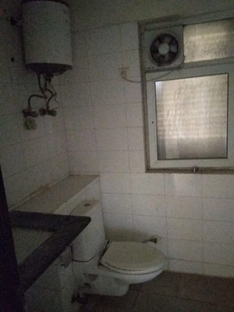 Bathroom, sector 82 3 Bedroom 2032 Sq.Ft. Apartment In Sector 82 Faridabad 8926263
