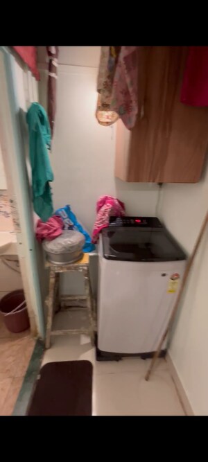 Furnished Amenities in 1 RK Apartment at Nagari Niwara CHS, Goregaon East – for Sale