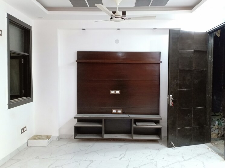 undefined, panchsheel vihar 4 Bedroom 1250 Sq.Ft. Apartment In Panchsheel Vihar Delhi 8926250