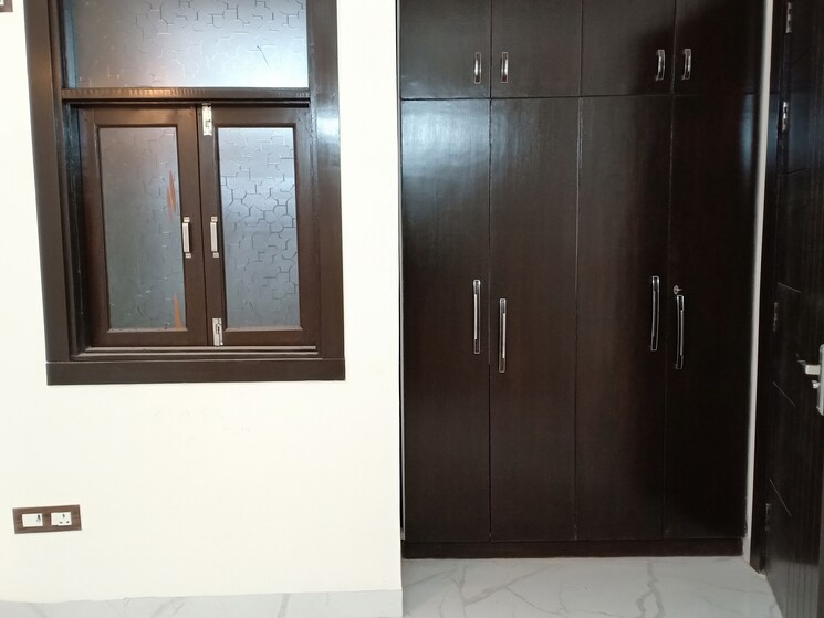 Room, panchsheel vihar 4 Bedroom 1250 Sq.Ft. Apartment In Panchsheel Vihar Delhi 8926250