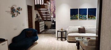 Furnished Amenities in 5 BHK Penthouse at Apex Athena, Sector 75 – for Rent