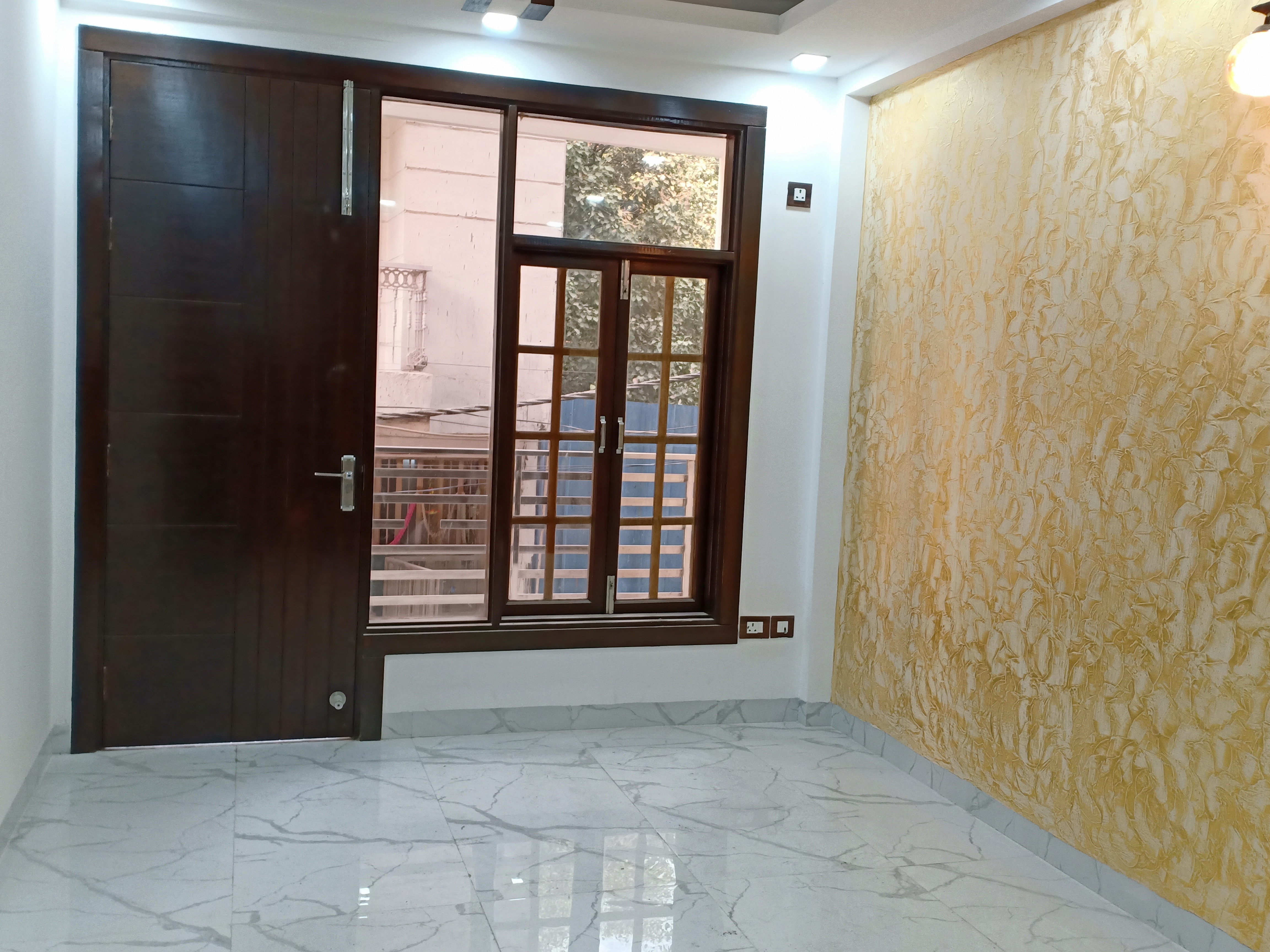 4 BHK + Pooja Room,Study Room,Extra Room Apartment For Rent in B Block Panchsheel Vihar 