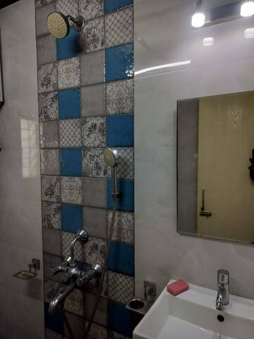 Attached Bathroom in 2 BHK Apartment at Andheri West – for Rent