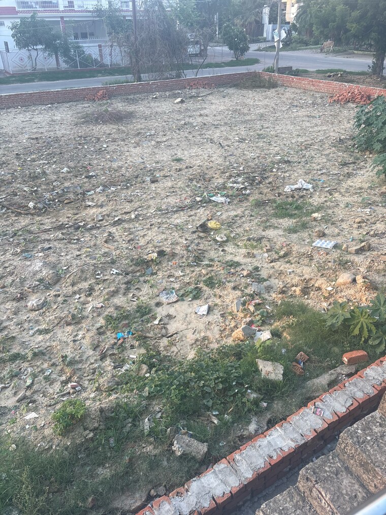Garden, upavp-vrindavan-yojana  3643 Sq.Ft. Plot In Nagram Road Lucknow 8926272
