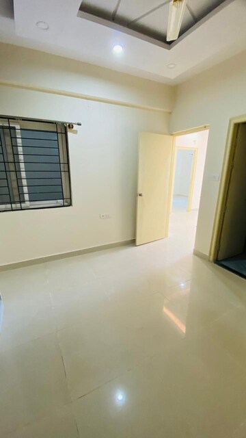 Room in 2 BHK Builder Floor at Kaggadasapura – for Rent