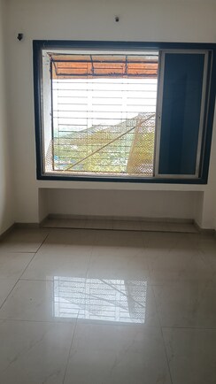 1 BHK + Study Room Apartment For Sale in Vrindavan Complex Dombivli West