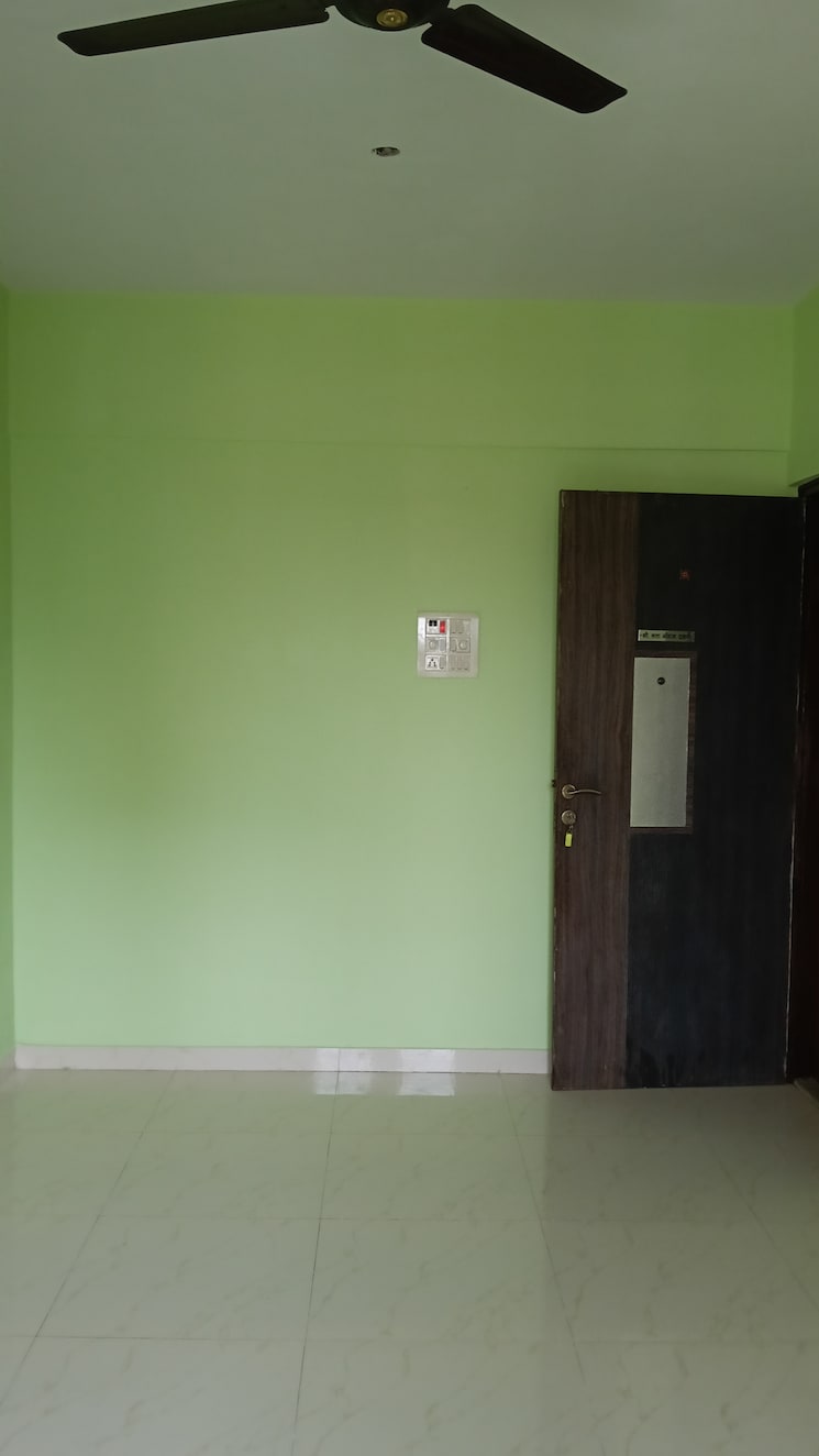 Room, vrindavan-complex-dombivli-west 1 Bedroom 600 Sq.Ft. Apartment In Dombivli West Thane 8926297
