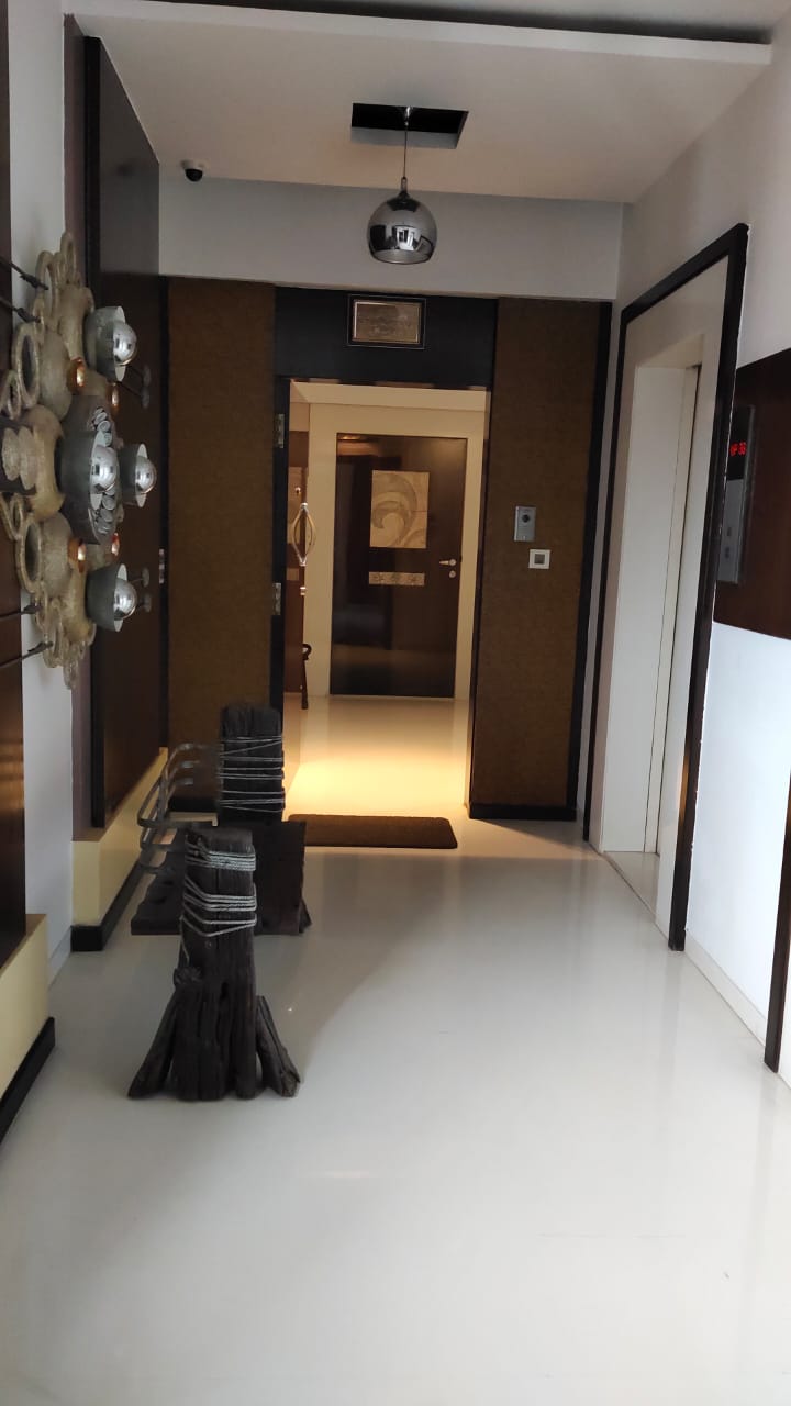 4 BHK Apartment For Rent in Oberoi Realty Sky Heights