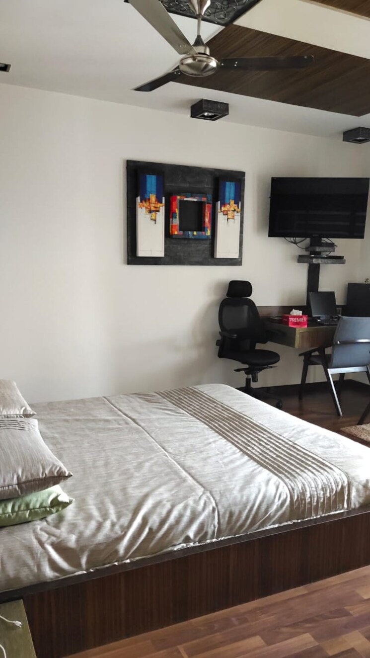 Bedroom, oberoi-realty-sky-heights 4 Bedroom 2800 Sq.Ft. Apartment In Andheri West Mumbai 8926282