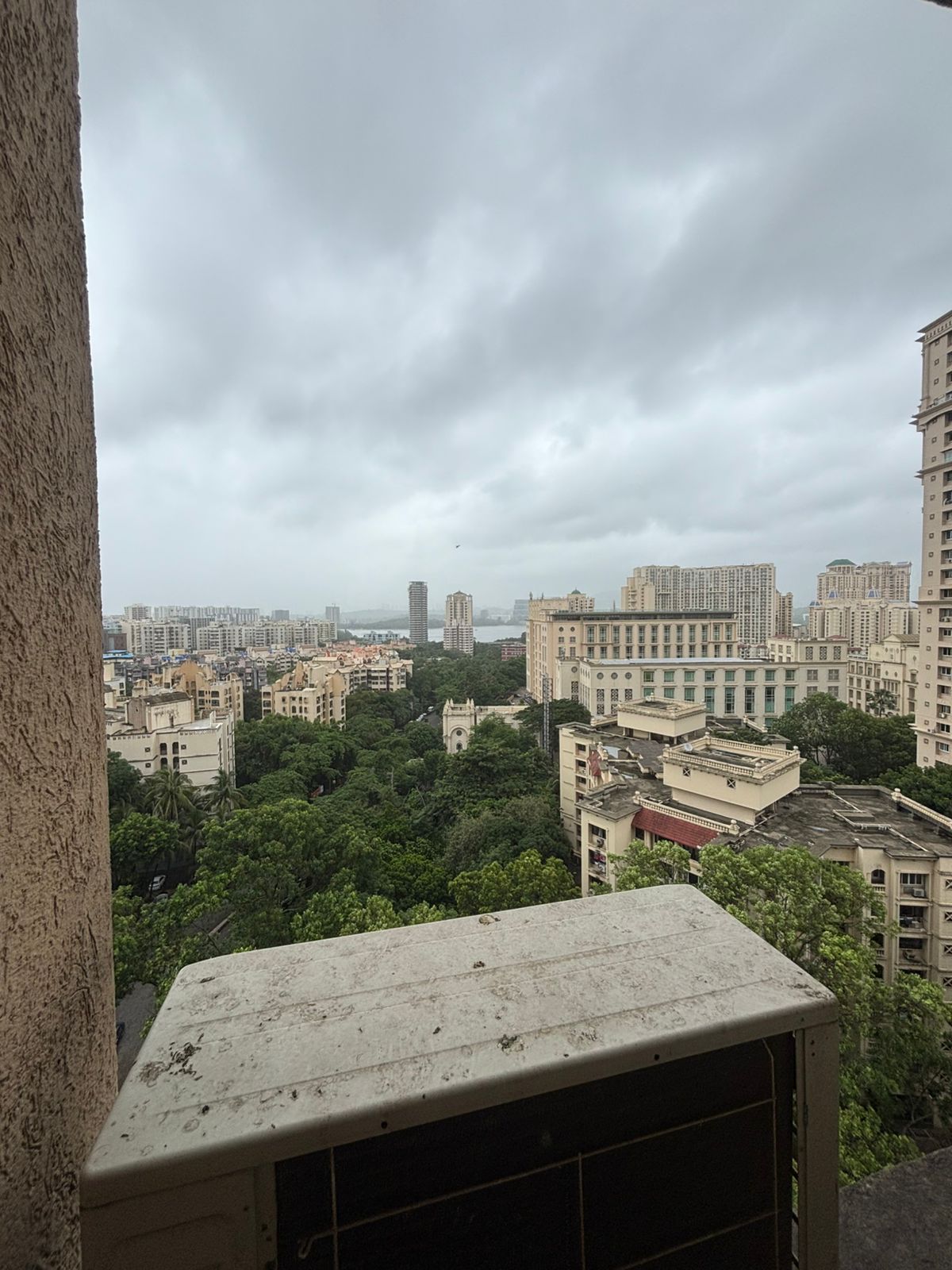 3 BHK + Pooja Room,Servant Room 1620 Sq.Ft. Apartment in Hiranandani Verona Co op Housing Society Ltd