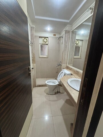 Building Lobby in 3 BHK Apartment at Hiranandani Verona Co op Housing Society Ltd, Powai – for Sale