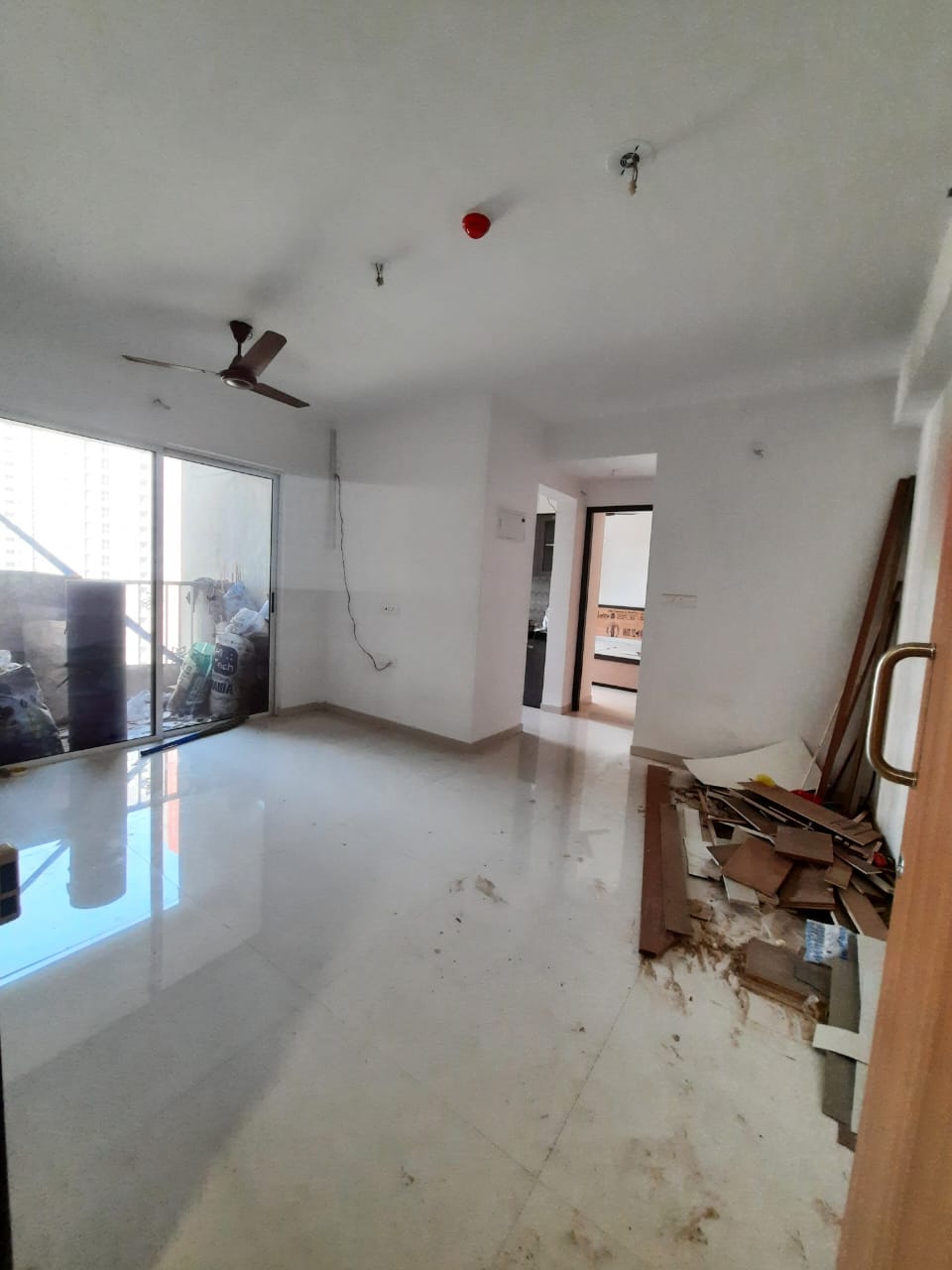 2 BHK Apartment For Rent in Lodha Palava Primia   Dom