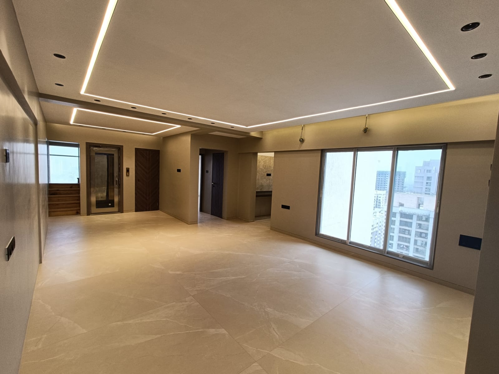 5 BHK + Extra Room 1979 Sq.Ft. Apartment in Right Grishma Heights