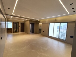 5 BHK Apartment For Sale in Right Grishma Heights, Kandivali West