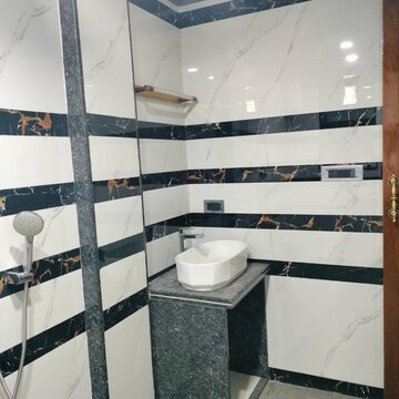 Staircase in 5 BHK Apartment at Worli – for Rent