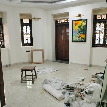 Bedroom in 5 BHK Apartment at Worli – for Rent