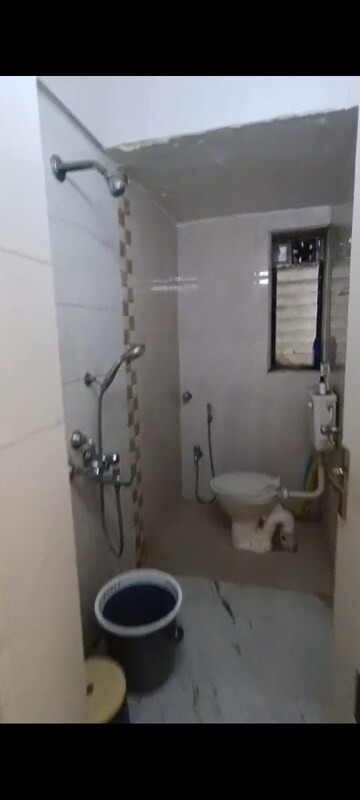 Bathroom in  Pg at Malad East – for Rent