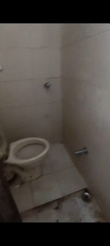 Bathroom in  Pg at Malad East – for Rent