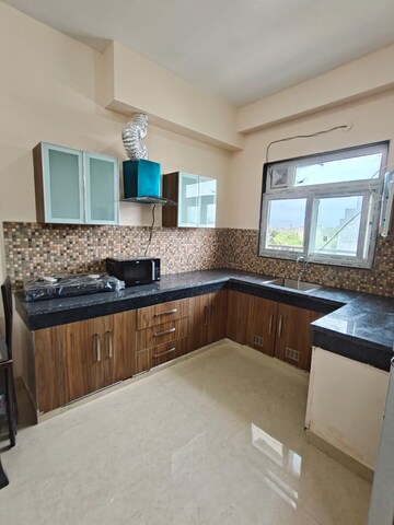 Kitchen in 1 BHK Builder Floor at Sector 27 – for Rent