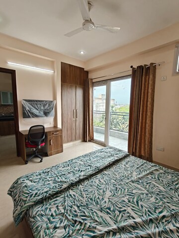 Bedroom in 1 BHK Builder Floor at Sector 27 – for Rent