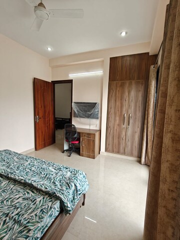 Bedroom in 1 BHK Builder Floor at Sector 27 – for Rent