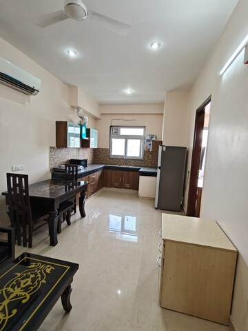 Living Room in 1 BHK Builder Floor at Sector 27 – for Rent