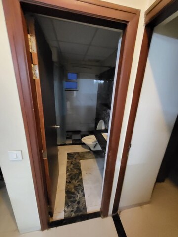 Bathroom in 3 BHK Apartment at Shyam Nagar – for Rent