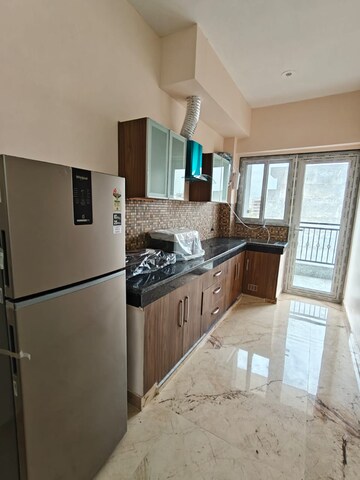 Kitchen in 1 BHK Builder Floor at Sector 27 – for Rent