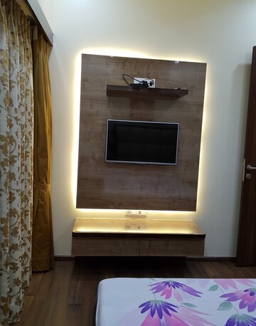 Furnished Amenities in 2.5 BHK Apartment at Runwal Greens, Mulund West – for Sale