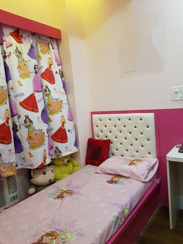 Bedroom in 2.5 BHK Apartment at Runwal Greens, Mulund West – for Sale