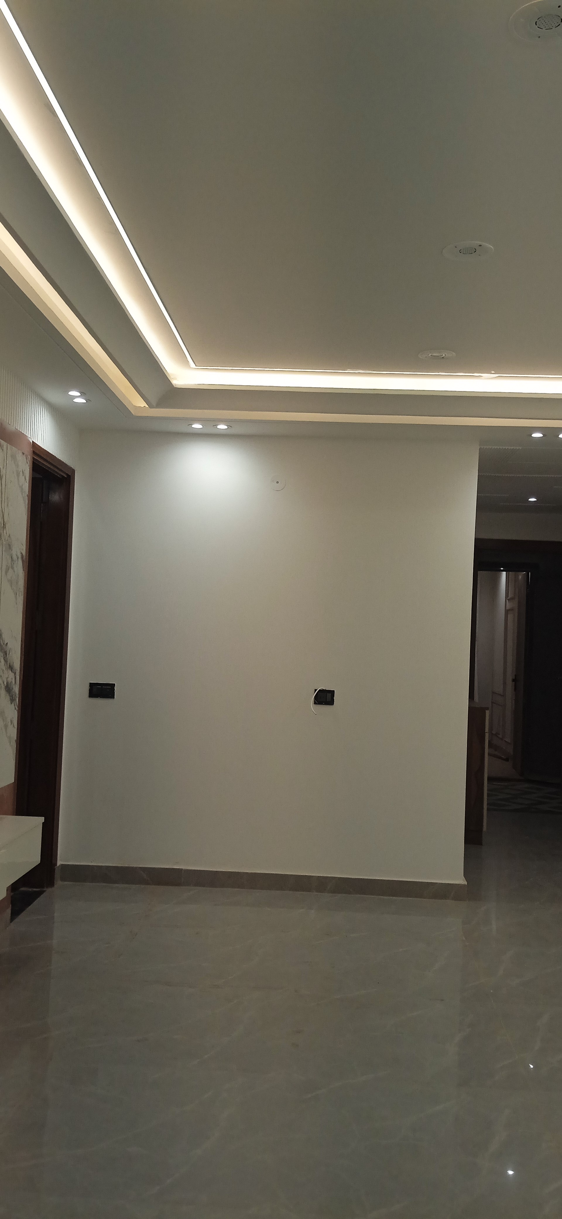 3 BHK + Pooja Room,Study Room Apartment For Sale in Ultra Luxury Apartment 