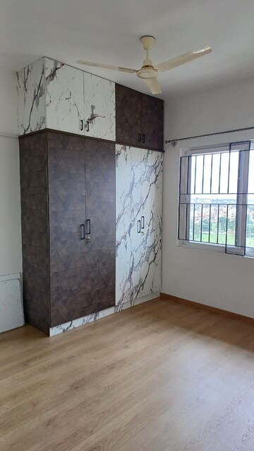 Room in 2 BHK Apartment at Brigade Northridge, Kogilu Road – for Rent
