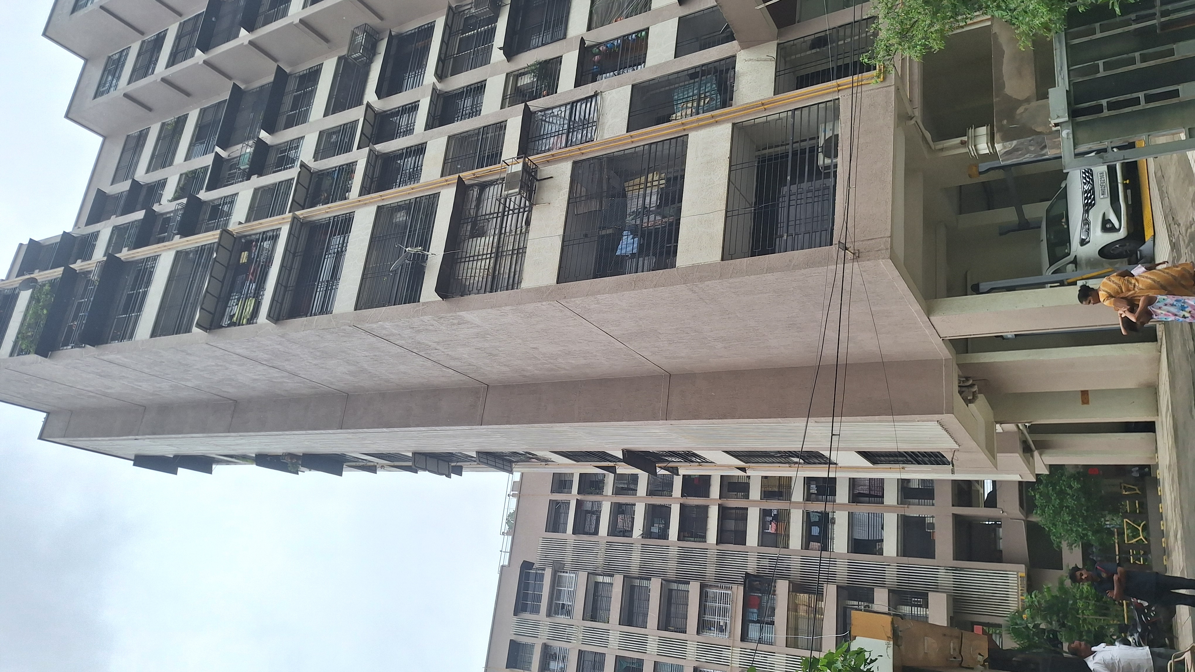 3 BHK Apartment For Sale in Vakola Paradise  