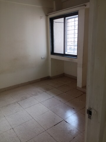 Room in 1 BHK Apartment at CIDCO Sector 21 Taloja CHS, Sector 21 Taloja – for Rent