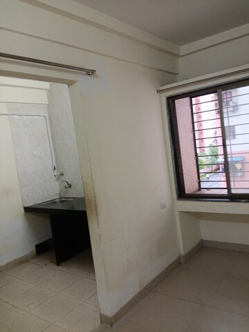 Room in 1 BHK Apartment at CIDCO Sector 21 Taloja CHS, Sector 21 Taloja – for Rent