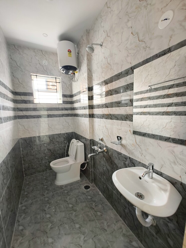 Bathroom, pss-plaza 1 Bedroom 800 Sq.Ft. Builder Floor In New Thippasandra Bangalore 8926468
