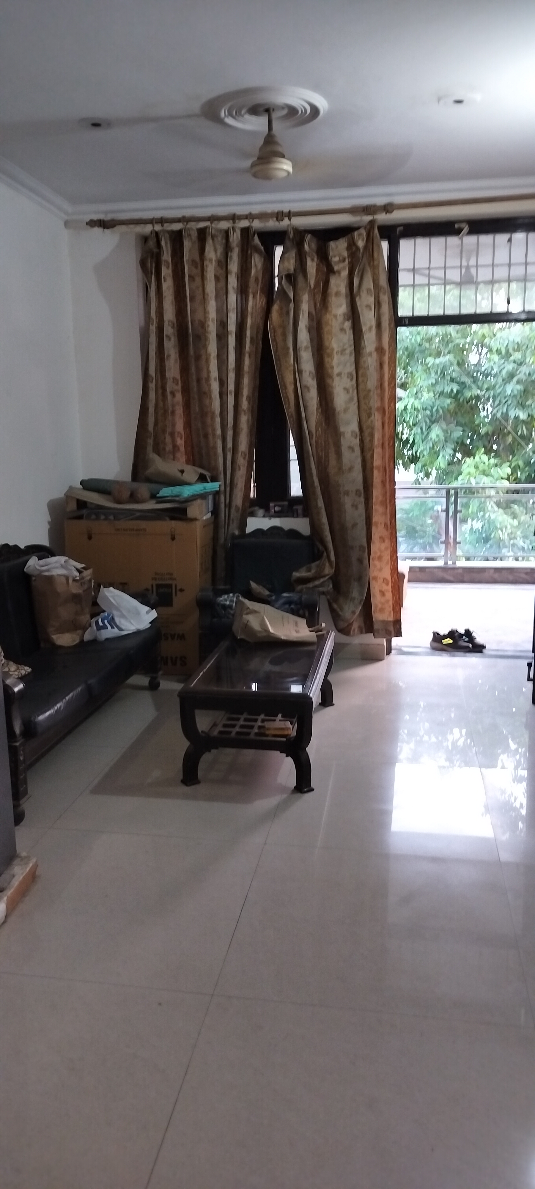 2 BHK 1200 Sq.Ft. Independent House in RWA Apartments Sector 19