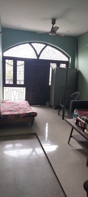 Living Room in 2 BHK Independent House at RWA Apartments Sector 52, Sector 52 – for Rent