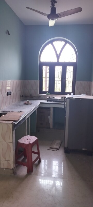Kitchen in 2 BHK Independent House at RWA Apartments Sector 52, Sector 52 – for Rent